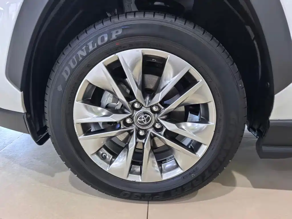 Toyota Wildlander — миниатюра 14
