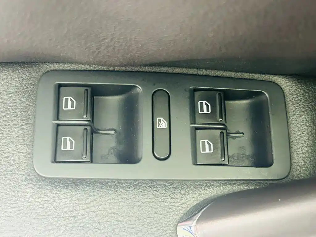 Volkswagen Passat — миниатюра 17