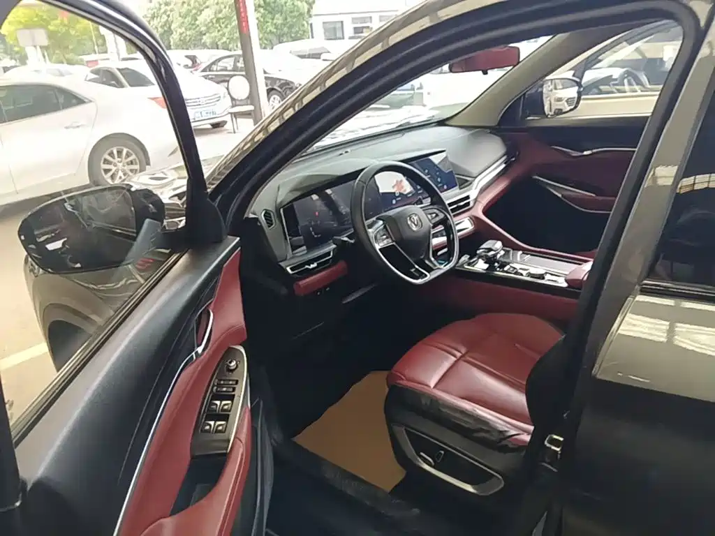 Changan Changan CS75PLUS — миниатюра 16