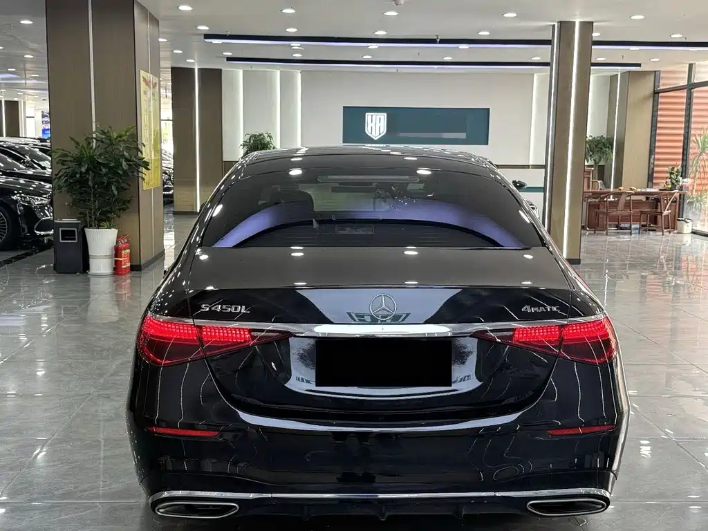 Mercedes-Benz S-Class — миниатюра 14