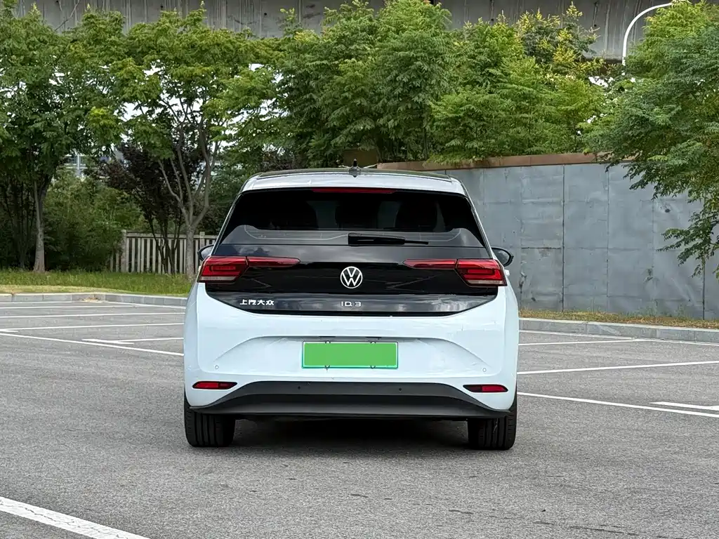 Volkswagen ID.3 — миниатюра 5