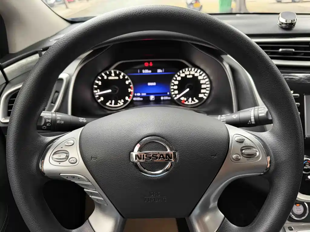 Nissan Murano — миниатюра 12