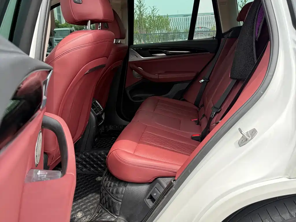 BMW iX3 — миниатюра 5