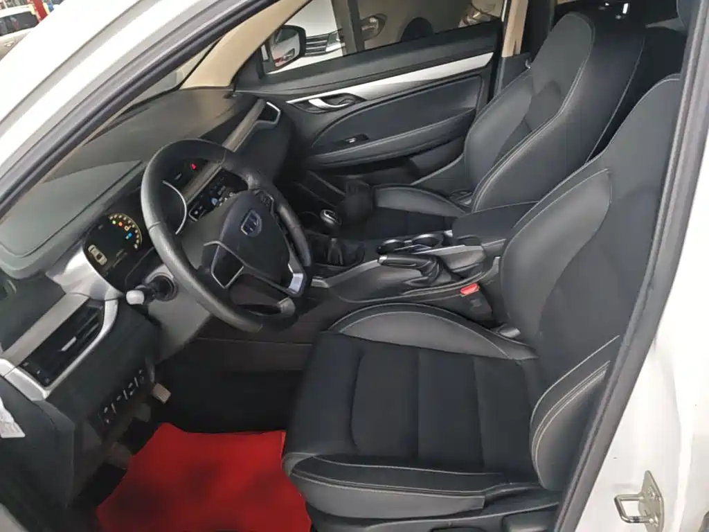 Geely Emgrand — миниатюра 15