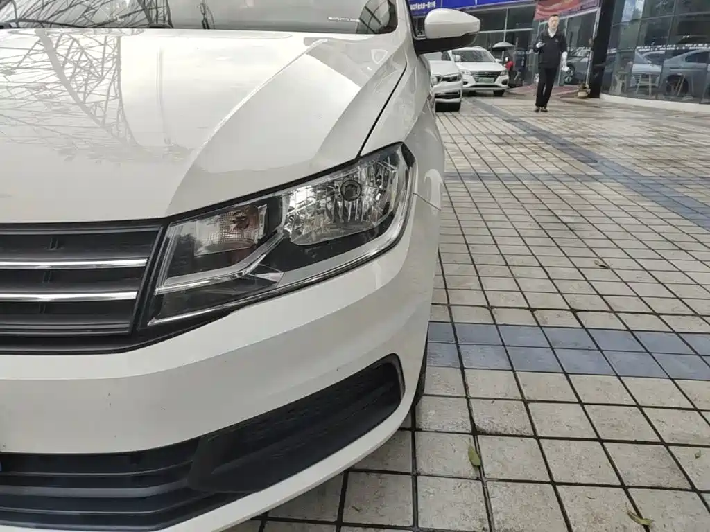 Volkswagen Santana — миниатюра 24