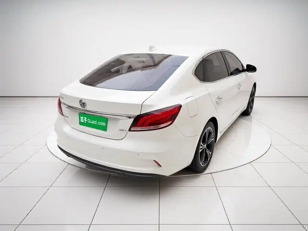 MG 6 New Energy — миниатюра 4