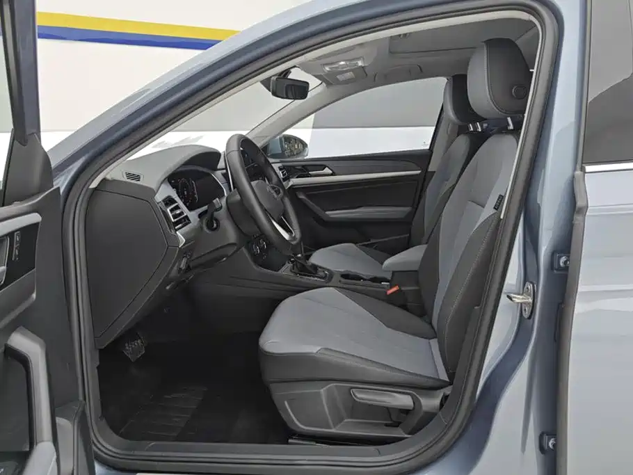 Volkswagen Lavida — миниатюра 9