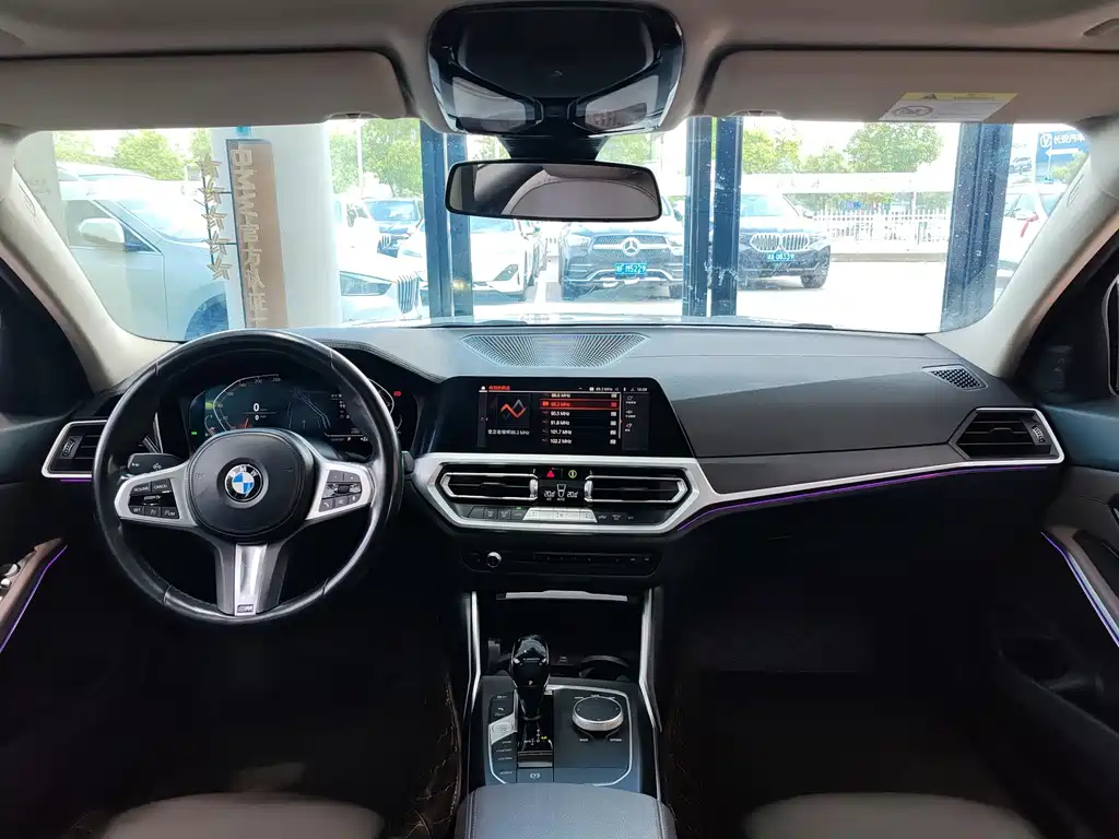 BMW 3 Series — миниатюра 8