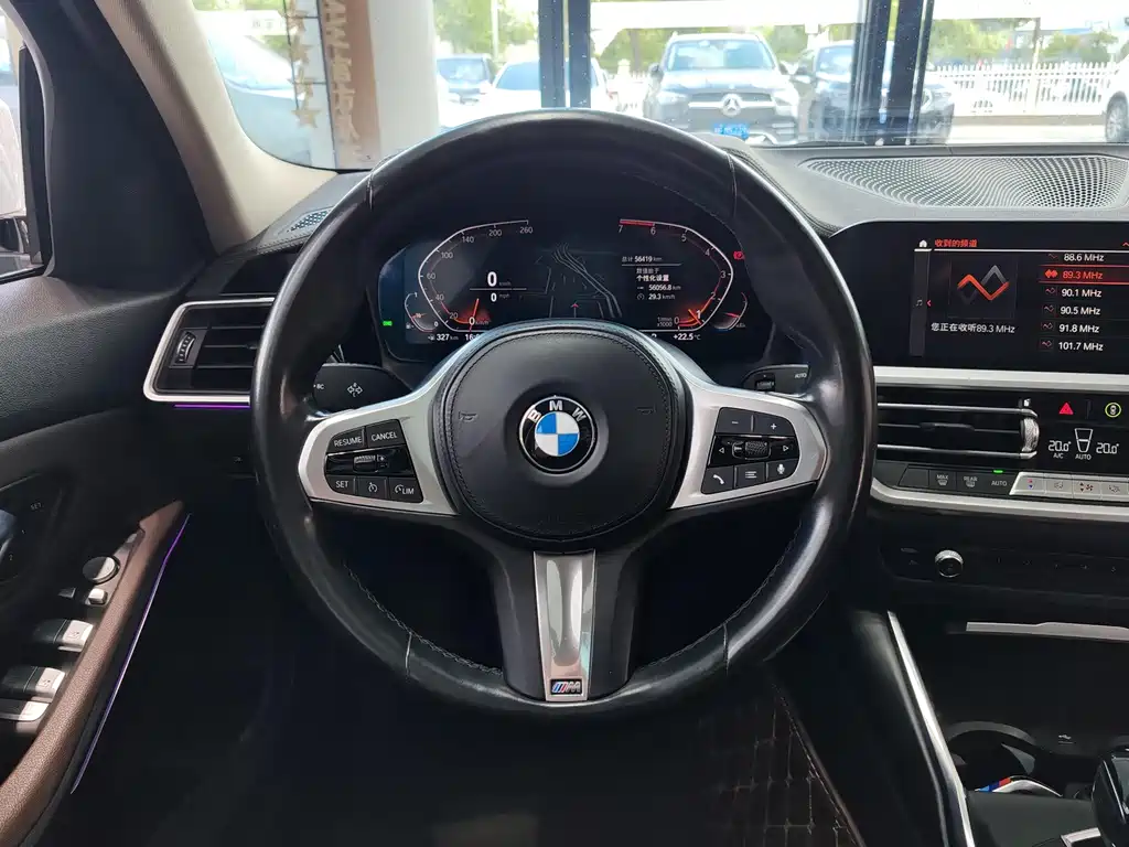 BMW 3 Series — миниатюра 10