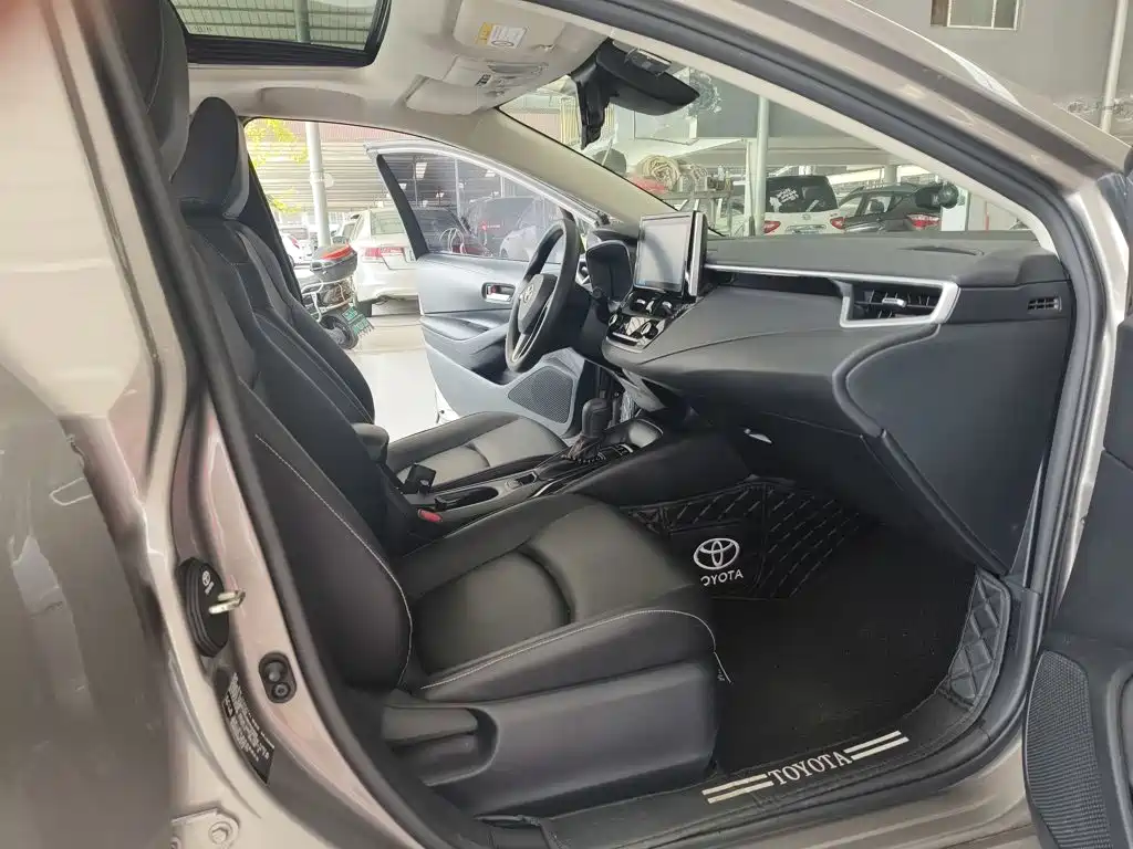 Toyota Corolla — миниатюра 14