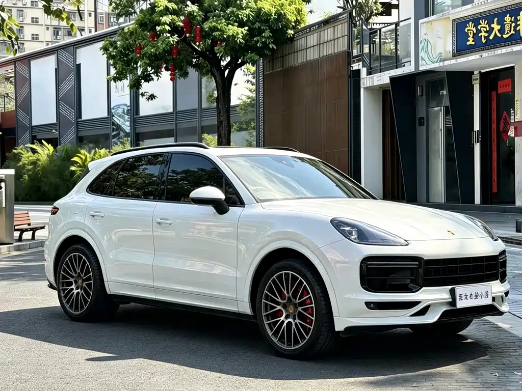 Porsche Cayenne — миниатюра 3