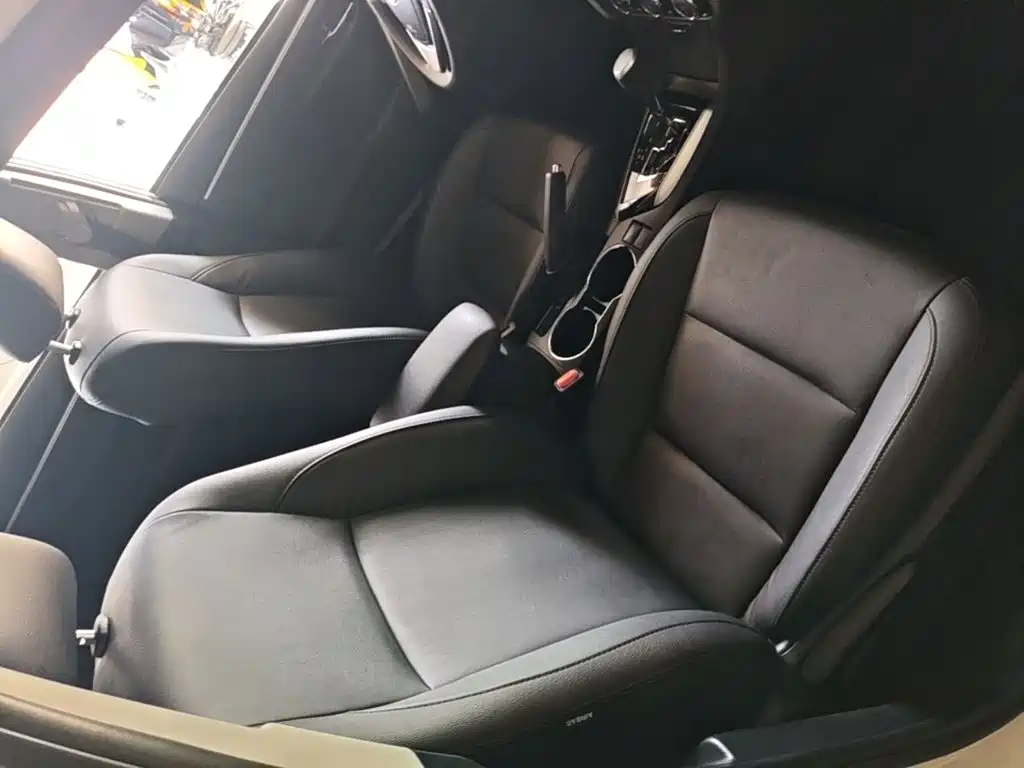 Toyota Corolla — миниатюра 25