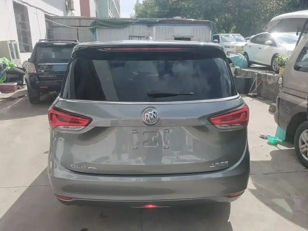 Buick GL6 — миниатюра 6