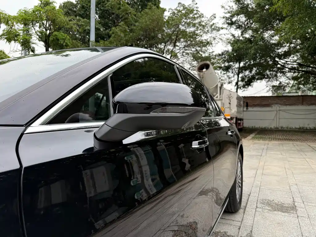 Hongqi Hongqi H5 — миниатюра 34