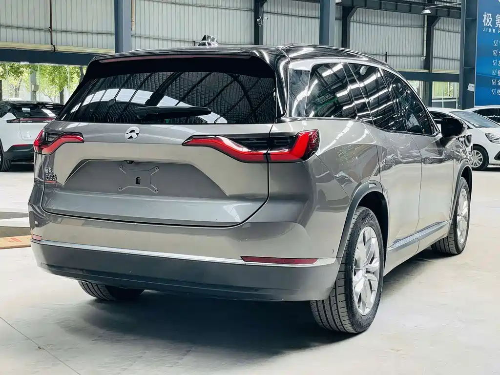 NIO ES8 — миниатюра 5