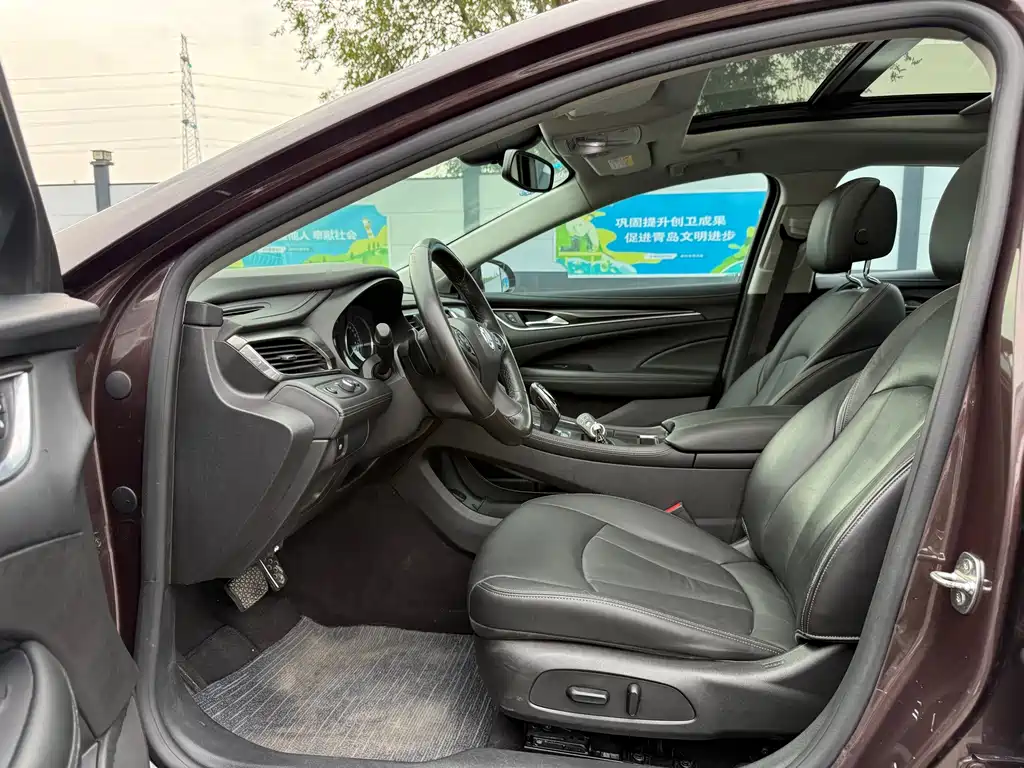 Buick LaCrosse — миниатюра 8