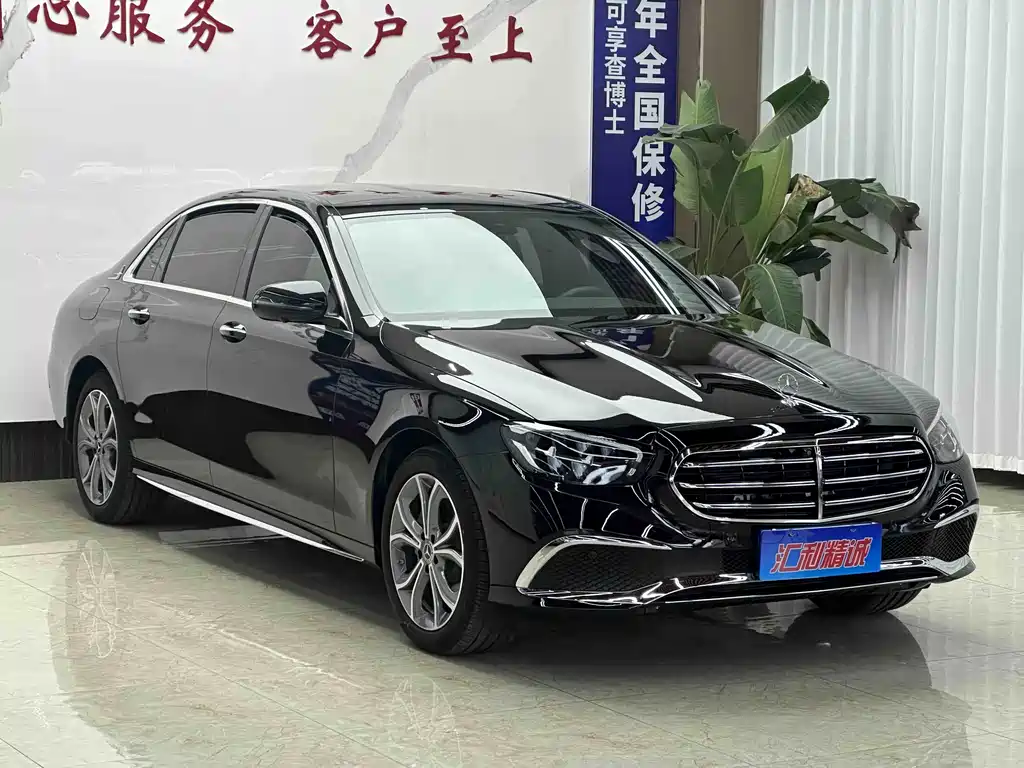 Mercedes-Benz E-Class — миниатюра 3