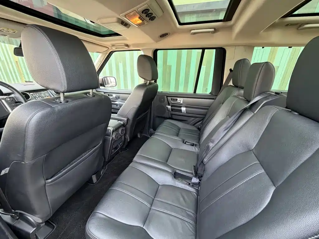 Land Rover Discovery — миниатюра 8