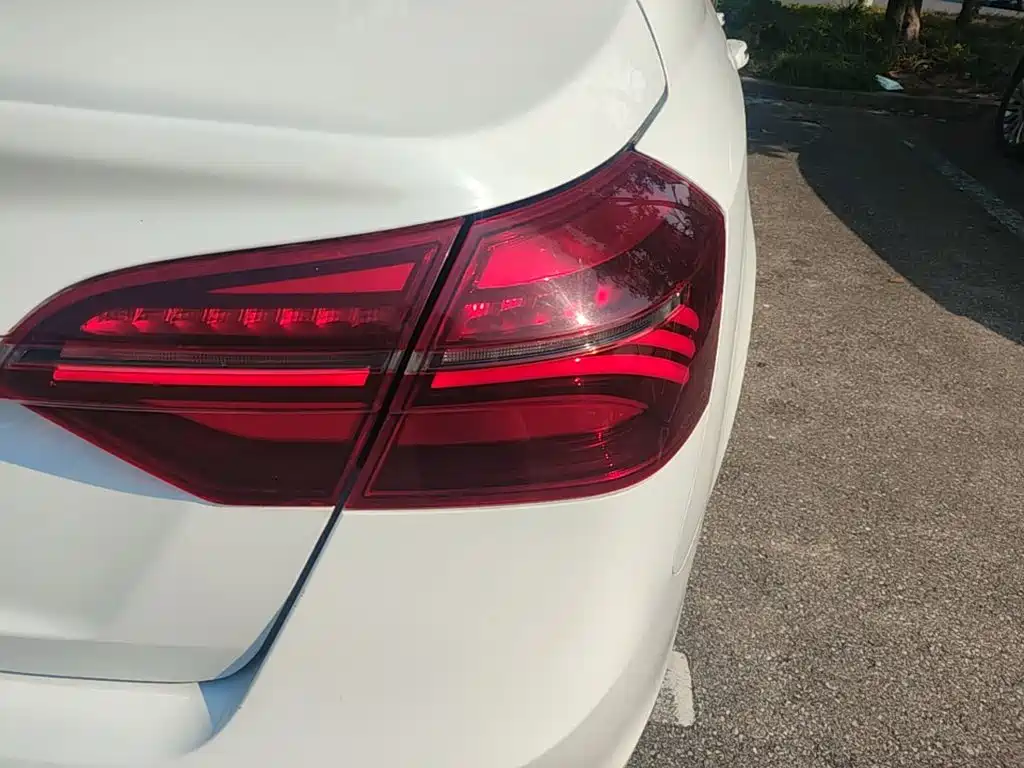 Geely Emgrand — миниатюра 8