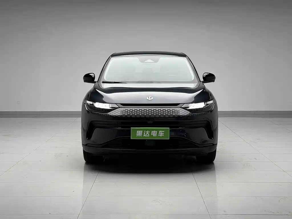 Leapmotor Leapmotor C11 — миниатюра 2
