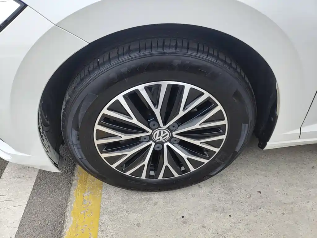 Volkswagen Sagitar — миниатюра 23