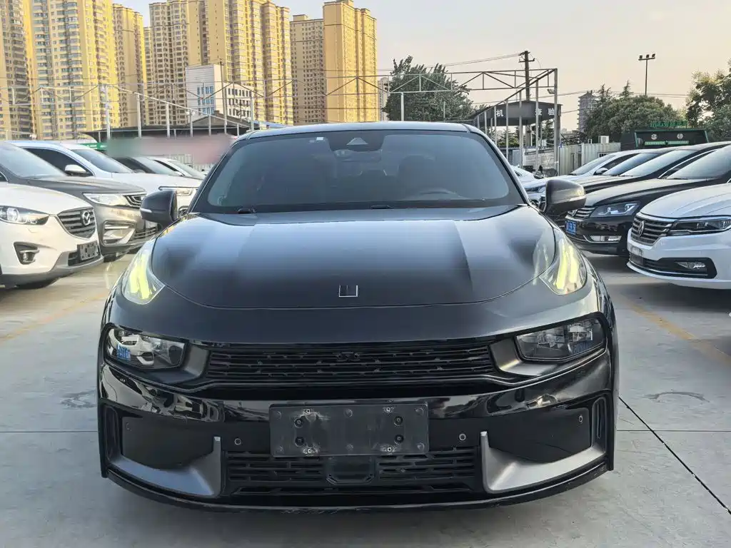 Lynk & Co 03 — миниатюра 3