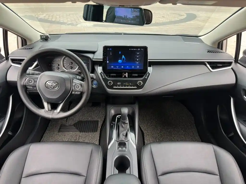 Toyota Corolla — миниатюра 9