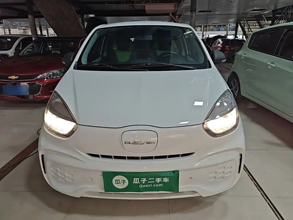 Roewe Clever — миниатюра 3