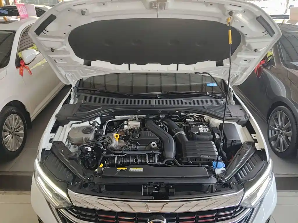 Volkswagen Sagitar — миниатюра 20