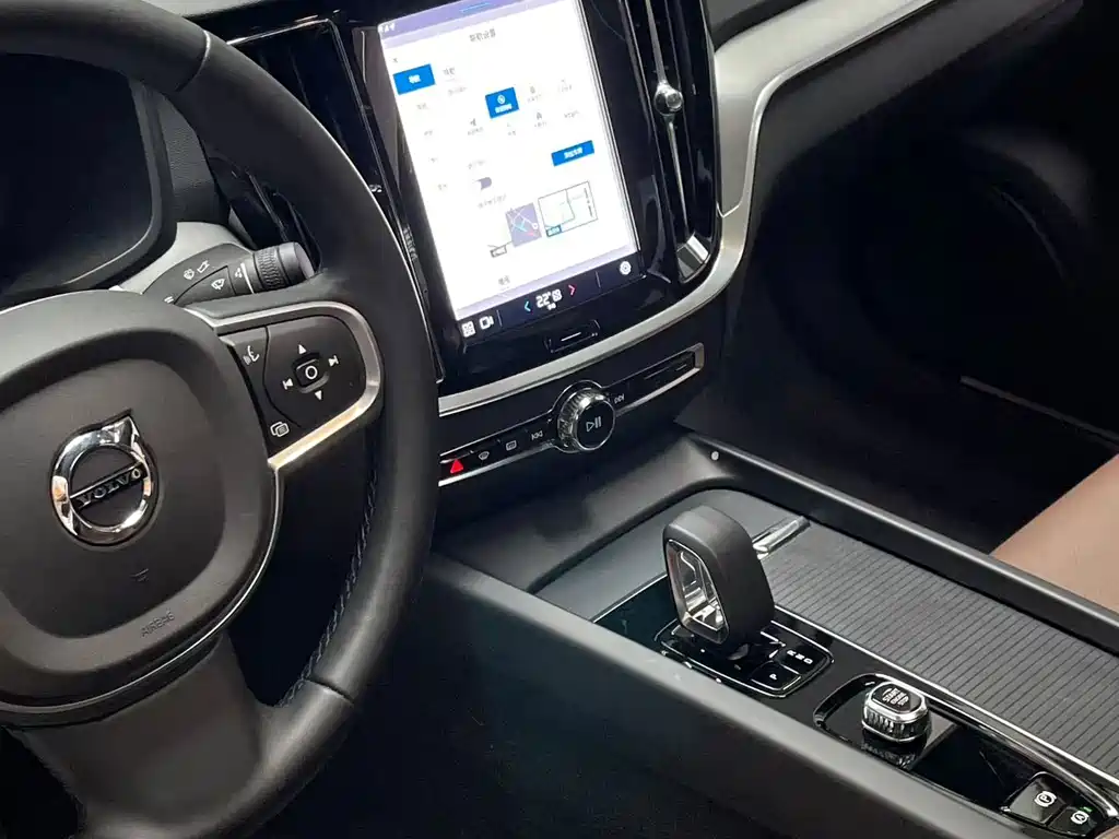 Volvo S60 — миниатюра 9