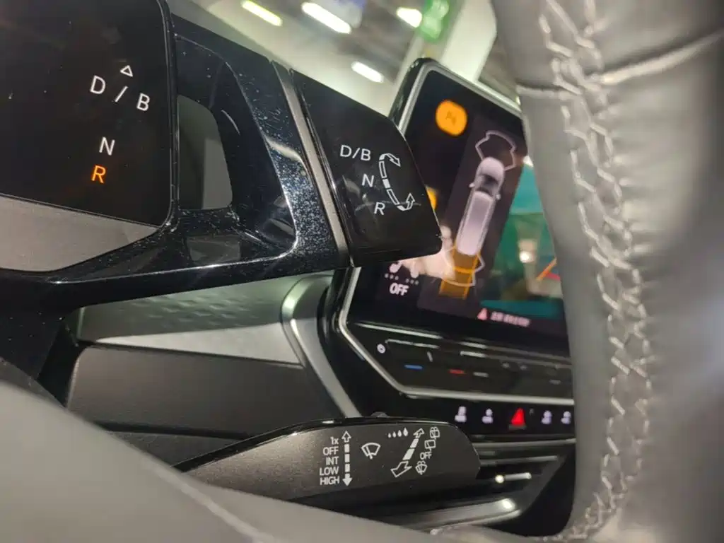 Volkswagen ID.6 X — миниатюра 14