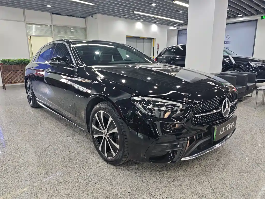 Mercedes-Benz E-Class New Energy — миниатюра 2