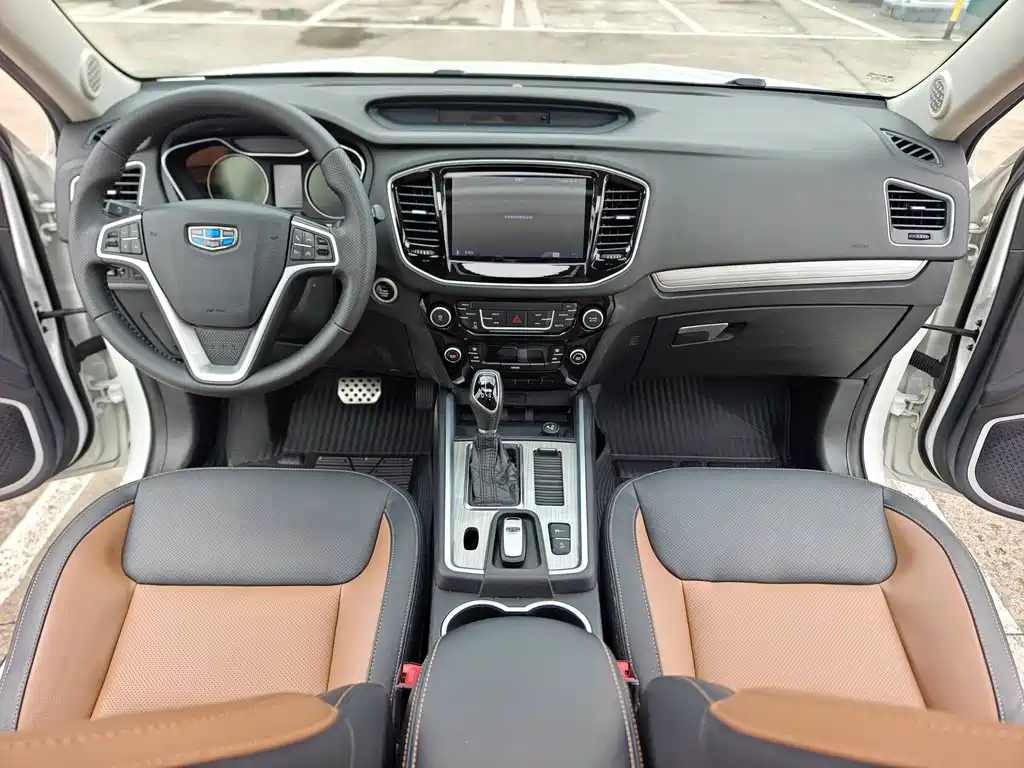 Geely Vision X6 — миниатюра 13