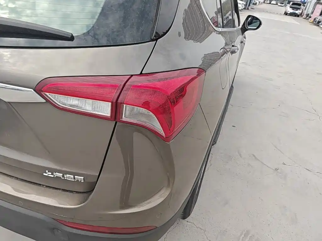 Buick Envision Plus — миниатюра 8