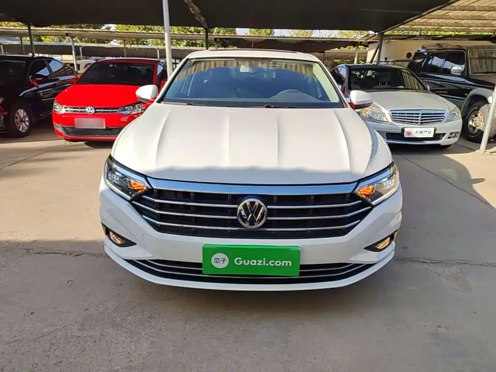 Volkswagen Sagitar — миниатюра 3