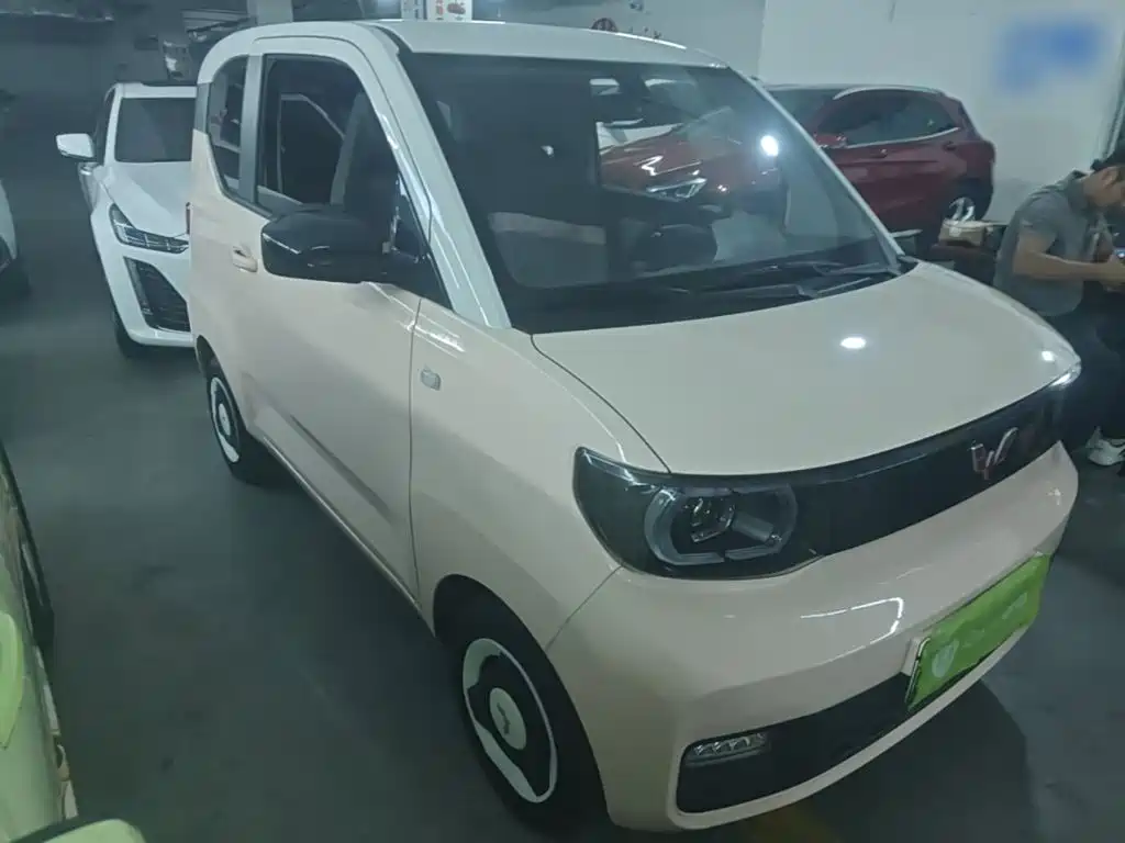 Wuling MINIEV — миниатюра 4