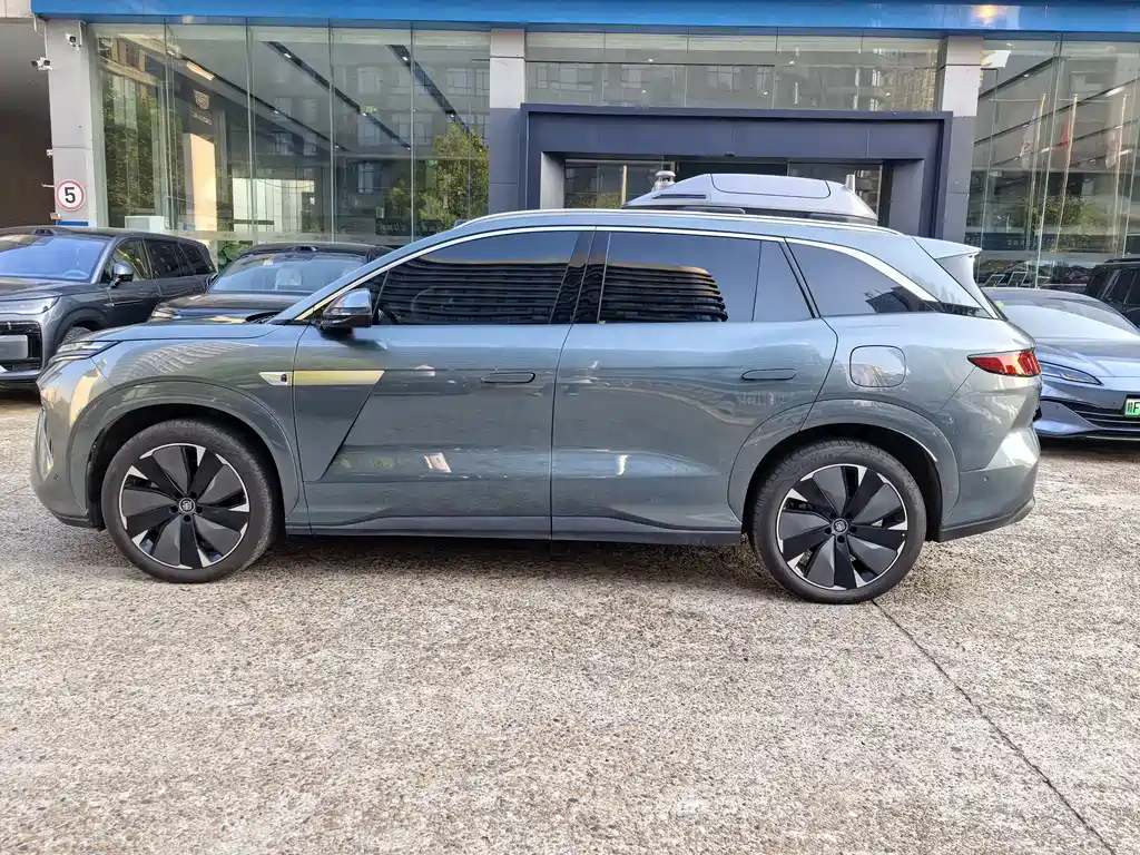 BYD Tang L — миниатюра 4