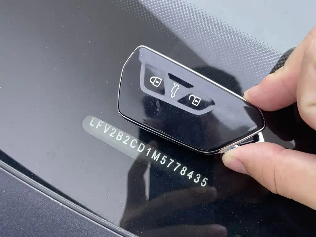 Volkswagen Golf — миниатюра 27
