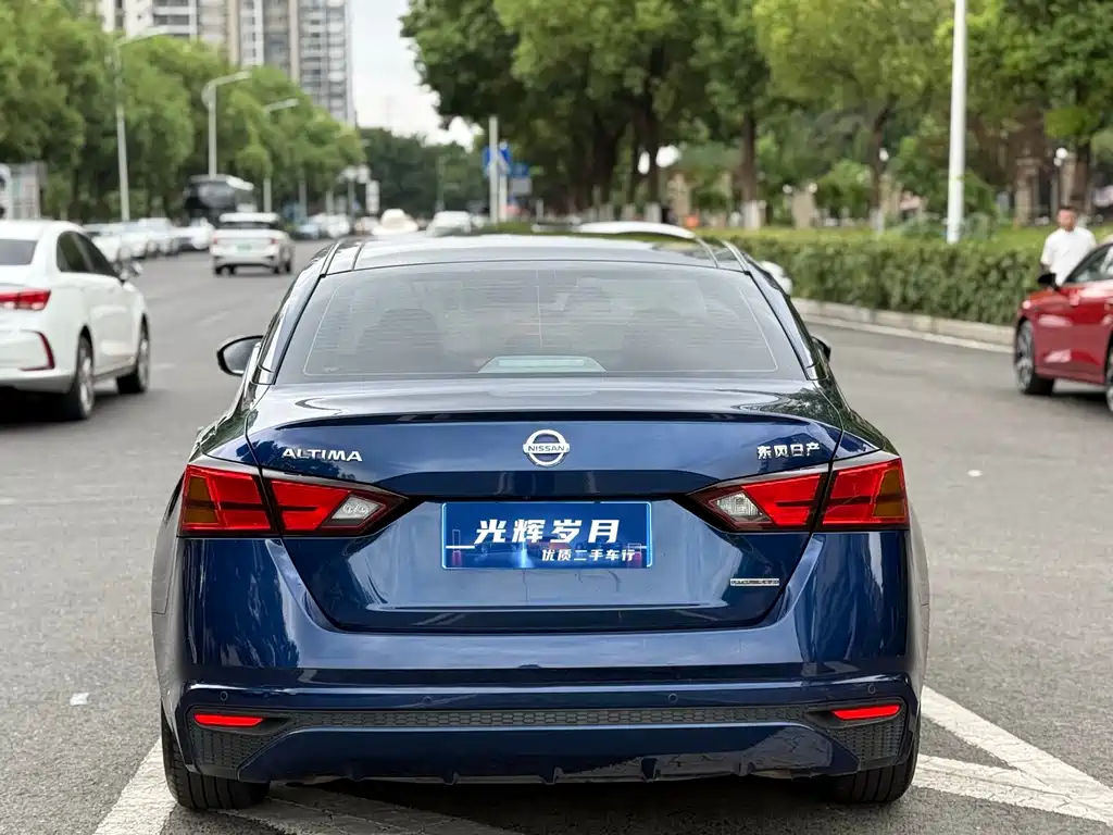 Nissan Teana — миниатюра 18