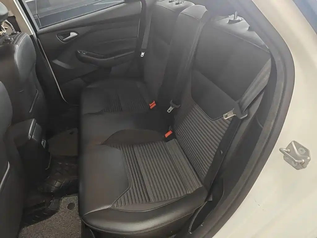 Ford Focus — миниатюра 17