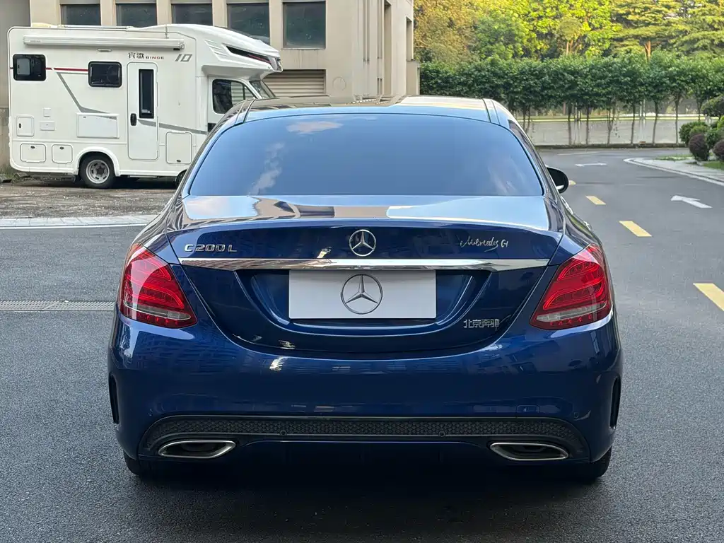 Mercedes-Benz C-Class — миниатюра 3
