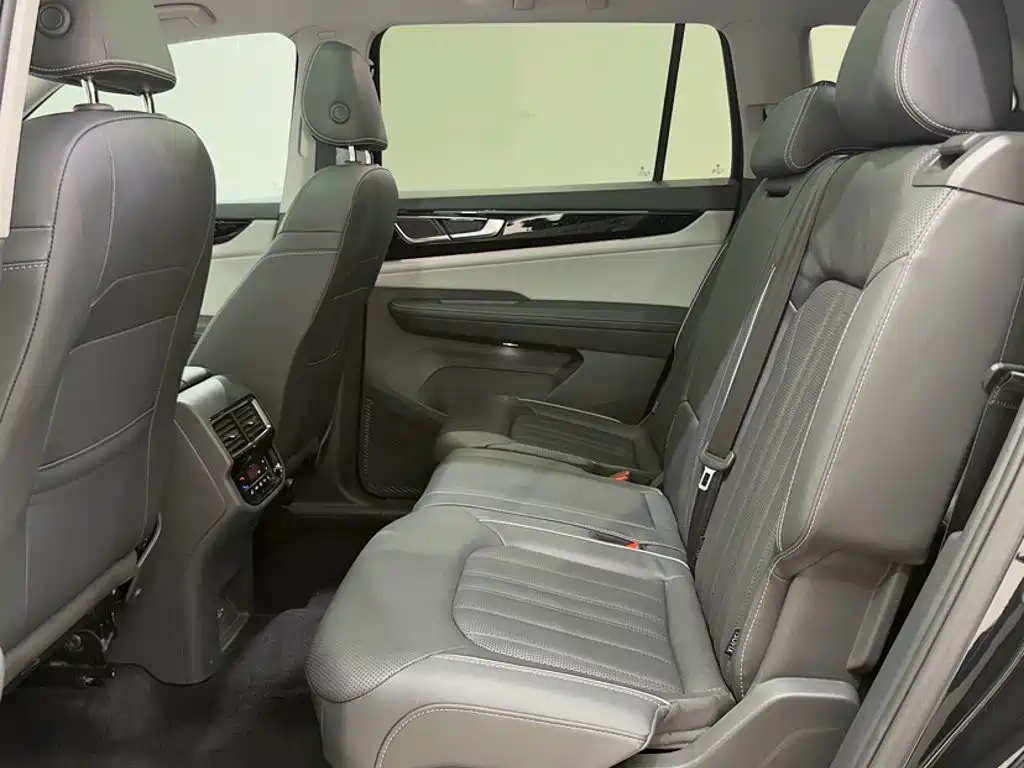 Volkswagen Teramont — миниатюра 22