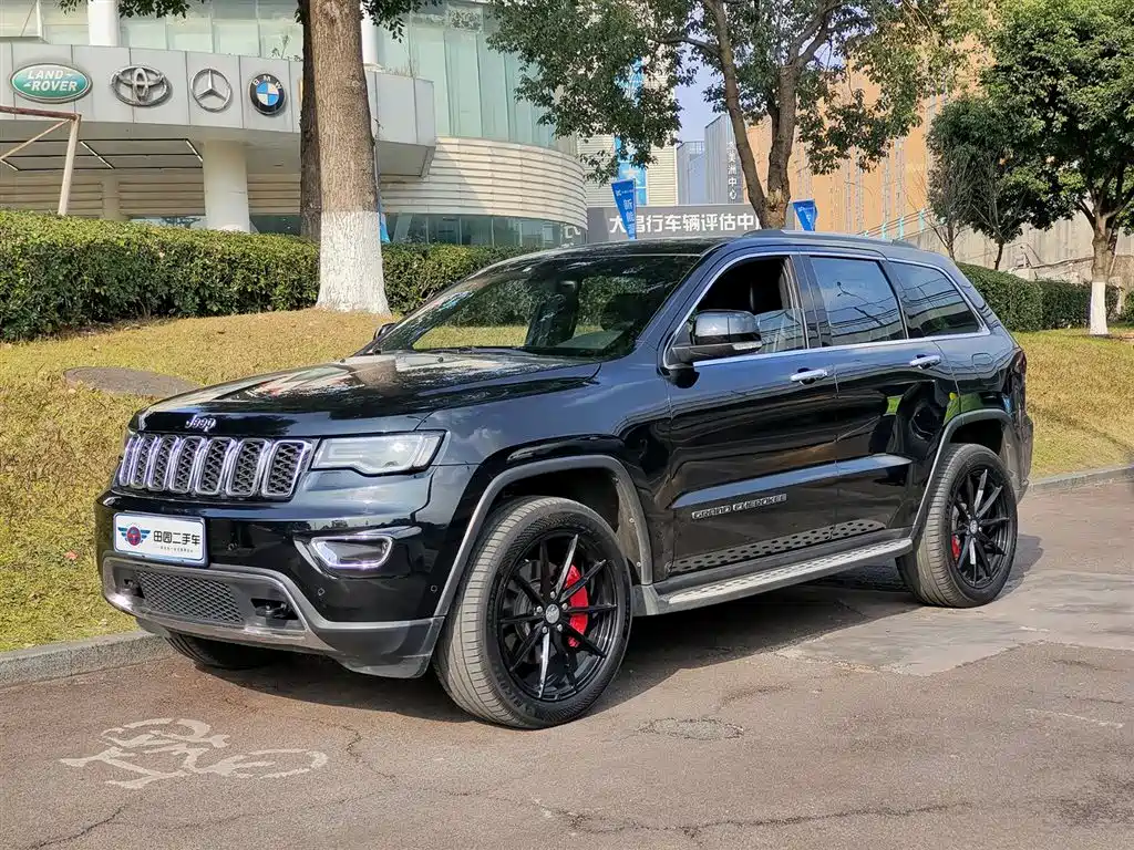 JEEP GRAND CHEROKEE