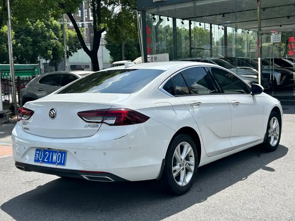 Buick Regal — миниатюра 4