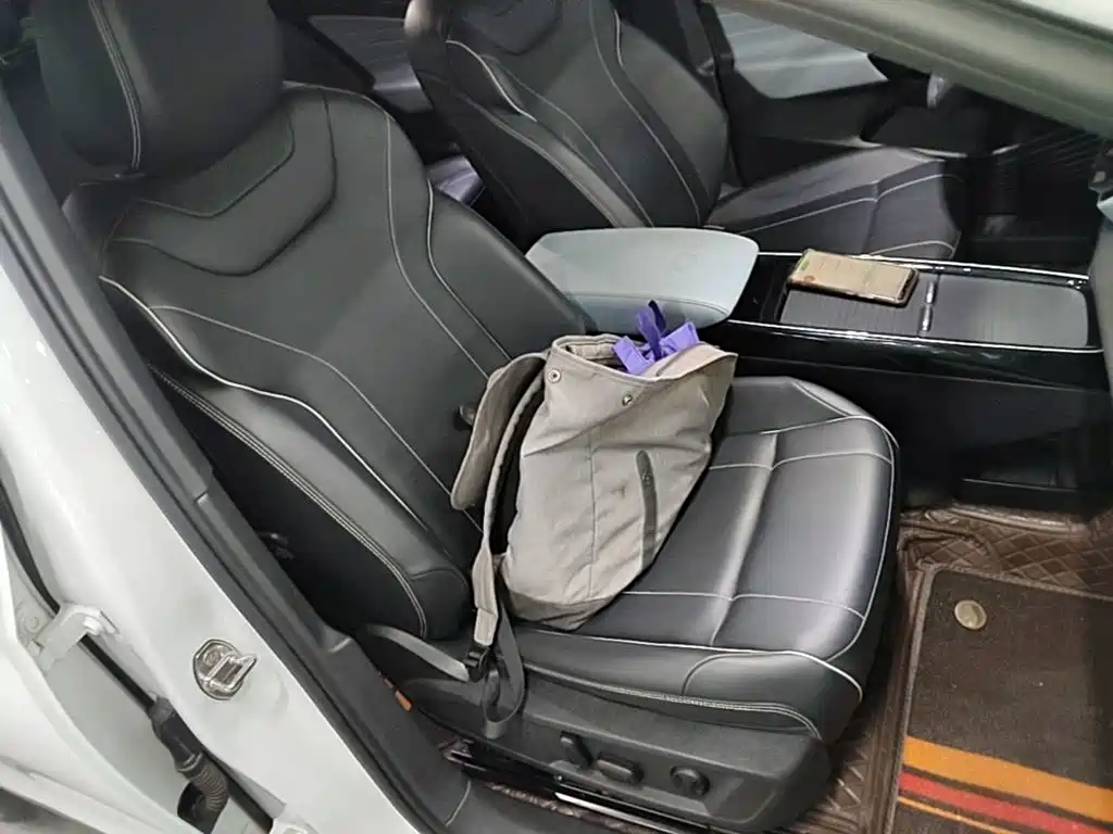 Volkswagen ID.4 X — миниатюра 25