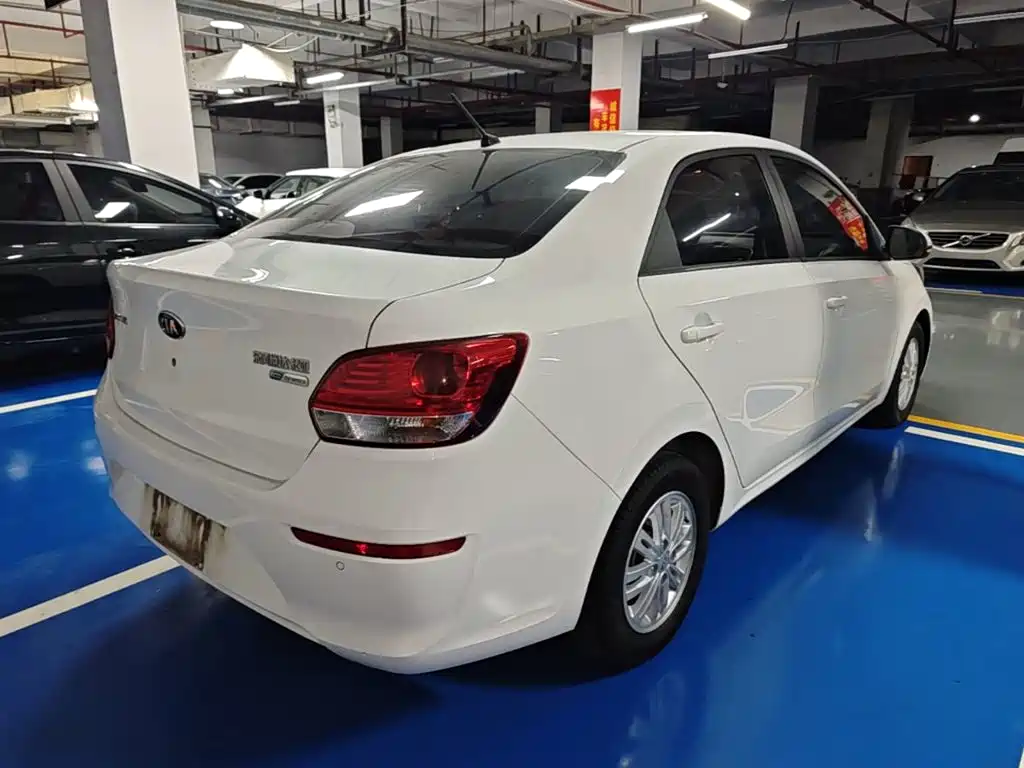 Kia Huanchi — миниатюра 7