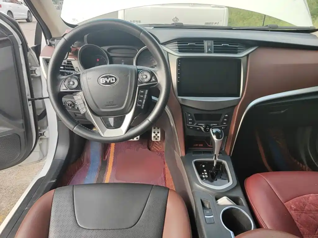 BYD G5 — миниатюра 10