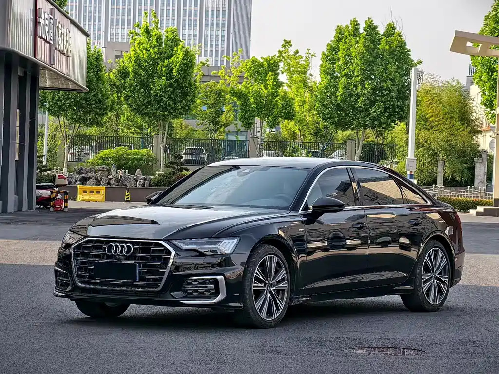 Audi A6L 2025