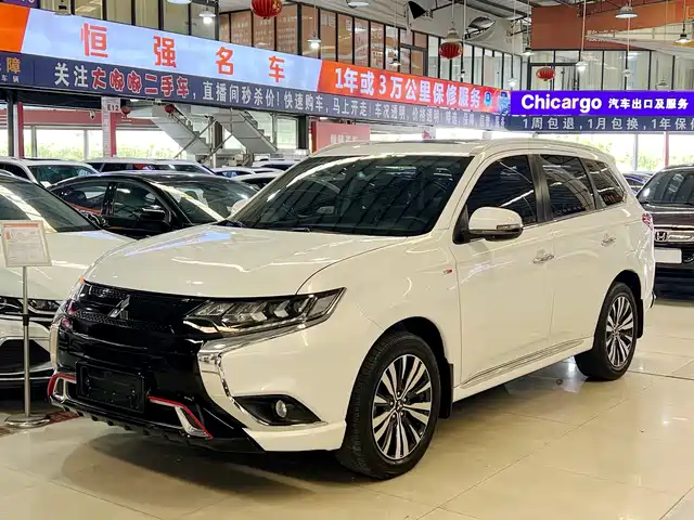 MITSUBISHI OUTLANDER 2022