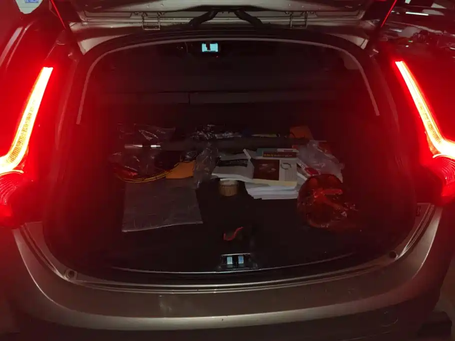 Volvo V60 — миниатюра 4